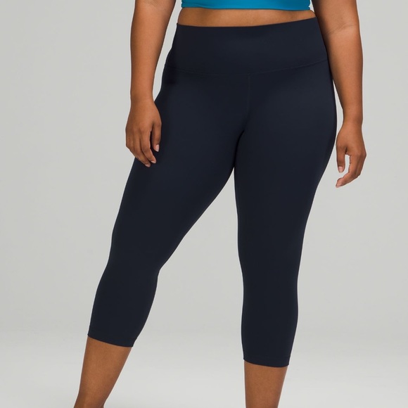 Lululemon Wunder under hr crop 21” - Picture 3 of 9